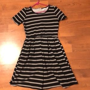 Black and white stripe XL LulaRoe Amelia